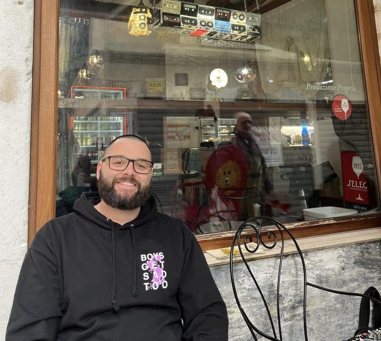 Danny Walton 768x687