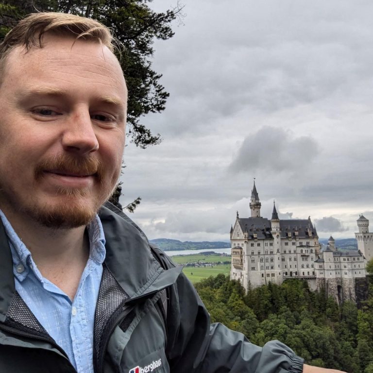 FB IMG 1765397795073 768x768